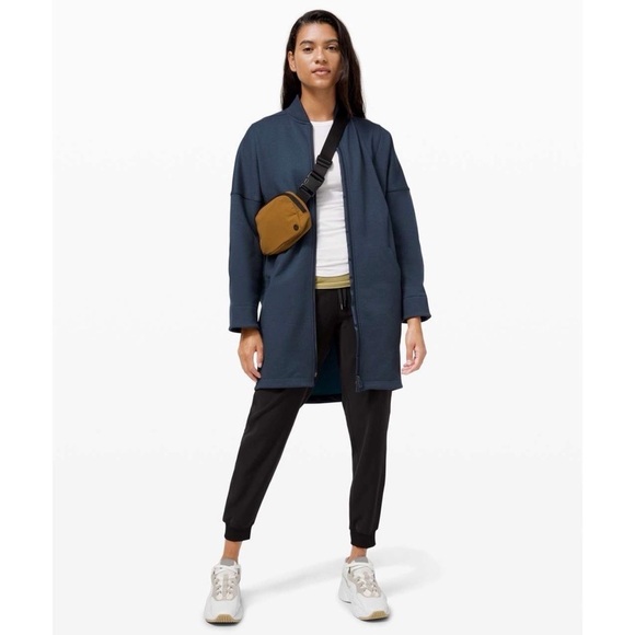 [Lululemon] Take A Stroll Jacket - Picture 3 of 8
